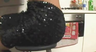 sex đánh đòn Cô gái nhấn chìm chồng trong đường ống và thay đổi kế hoạch của jav hd 2020 mình.